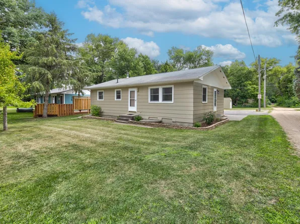 106 N Loomis St, Ghent, MN 56239