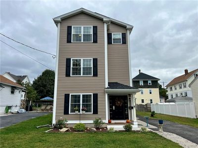 215 Home Ave, Providence, RI, 02908