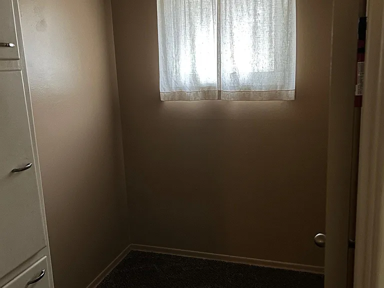 5612 N Driscoll Blvd #B — Photo 5