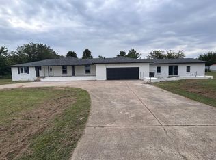 520 SW 13th St, Wagoner, OK 74467