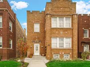 6030 W Addison St, Chicago, IL 60634