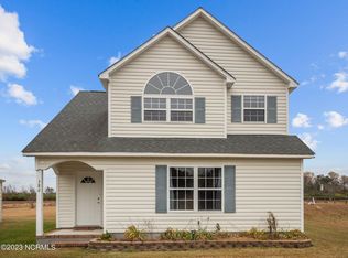 380 Swinson Rd, Maple Hill, NC 28454