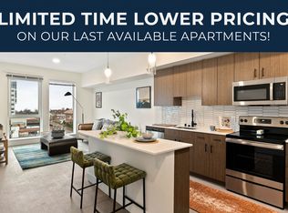 2701 Rockefeller Ave #702, Everett, WA 98201