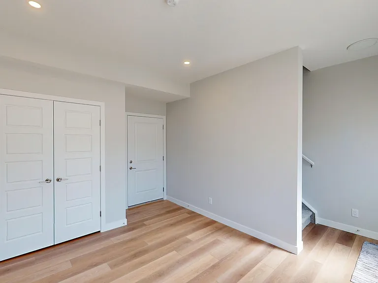 611 Mahogany Blvd SE — Photo 30