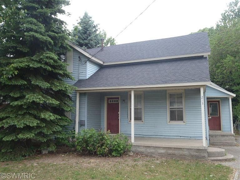 1st image of 213 W McKinley Ave