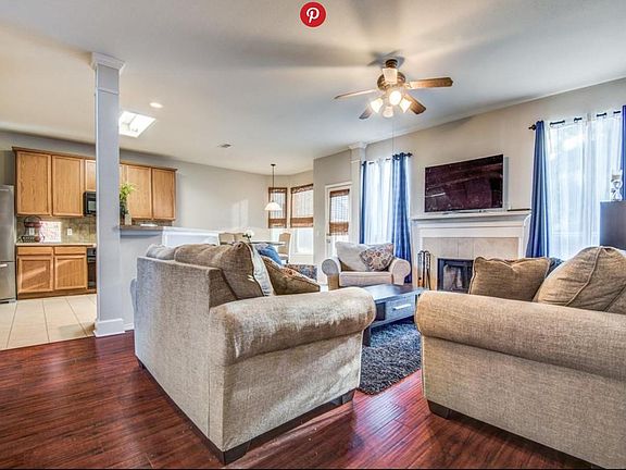5th image of 2824 Thorncreek Ln