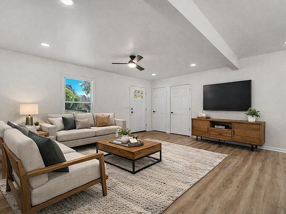 3rd image of 5962 Two Ford Rd