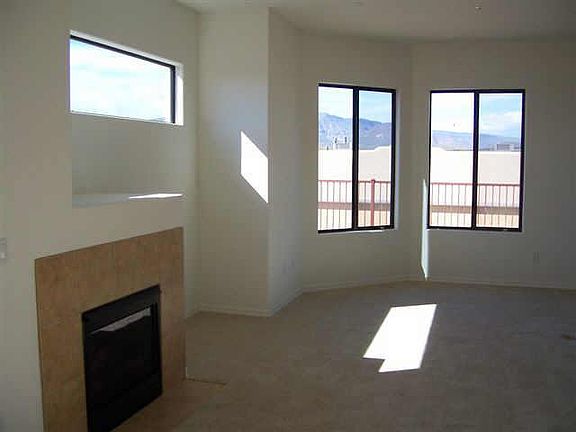 5th image of 6043 Knolls Way