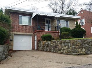 318 Joseph St, South Charleston, WV 25303