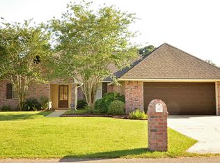 1016 Rosedown Ln, Lafayette, LA 70503