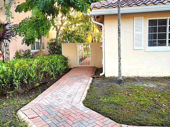 3rd image of 3901 NW 91st Terrace