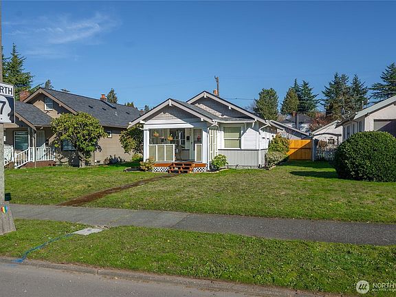 4th image of 4509 Pacific Avenue
