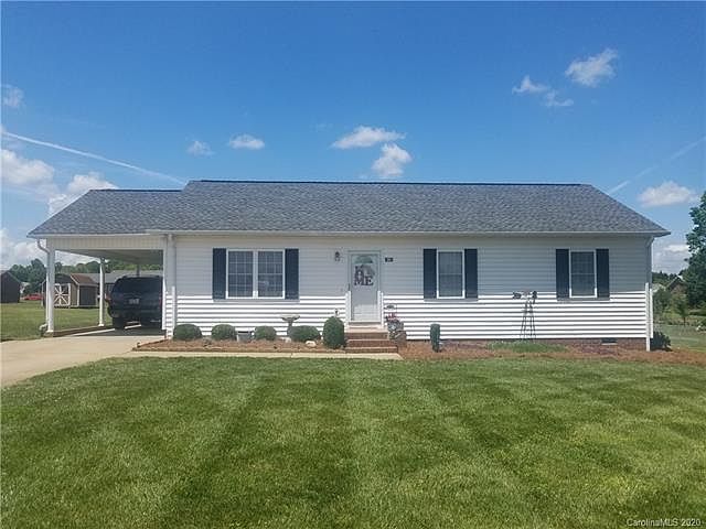 1st image of 184 Doe Trail Ln #16