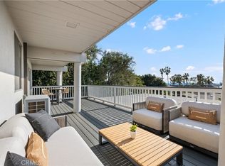 404 Loma Ter APT C, Laguna Beach, CA 92651