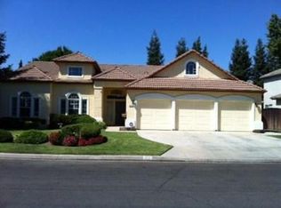 2578 E Shea Dr, Fresno, CA 93720