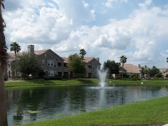 3rd image of 10418 Villa View Cir #127161055