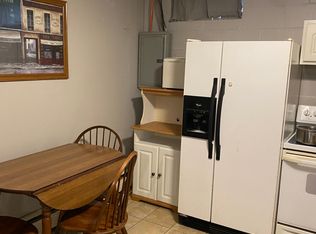 927 W High St UNIT C, Edwardsville, IL