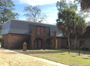 McArthur St, Pascagoula, MS 39567