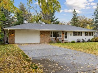2721 109th Ave NW, Coon Rapids, MN 55433