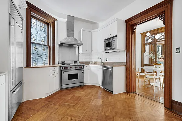 Sold by Compass | media 14