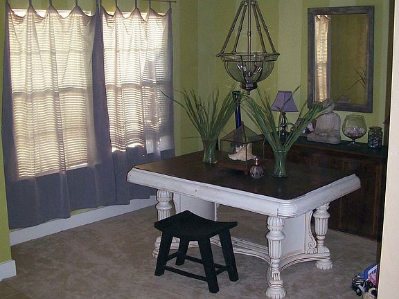 Formal dining room
