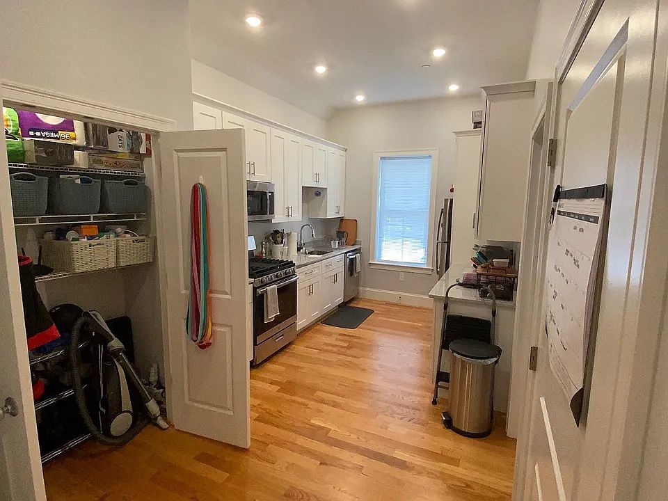 2nd image of 29 Murdock St #3