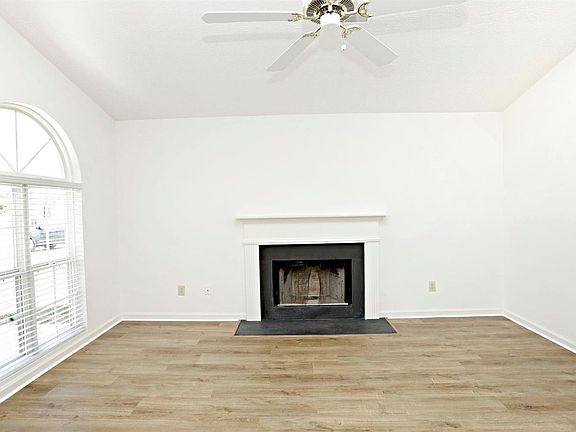 4th image of 2865 Ashby Glen Pl