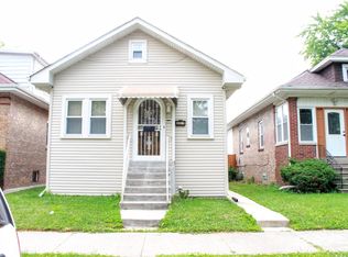 3517 N Osceola Ave, Chicago, IL 60634