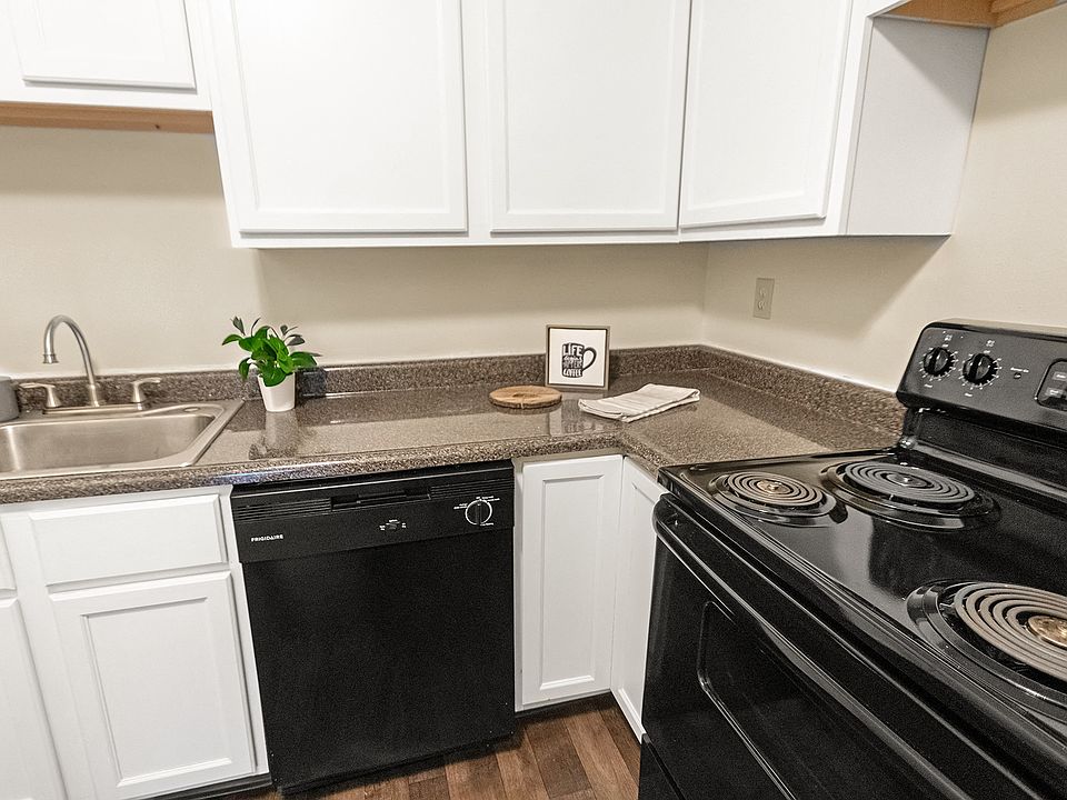 1st image of 4210 Romaine Dr #4215-17
