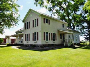 8861 Arrowhead Ln, Fremont, WI 54940