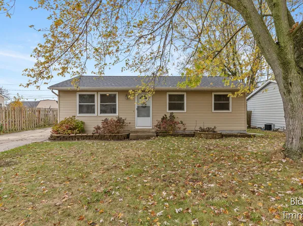 513 Faircrest Ave NW, Grand Rapids, MI 49534