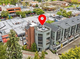 3215 W Lynn St, Seattle, WA 98199