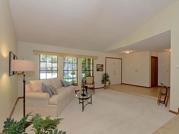 4th image of 1738 Shady Leaf Dr