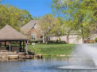 2645 W 137th Ter, Leawood, KS 66224