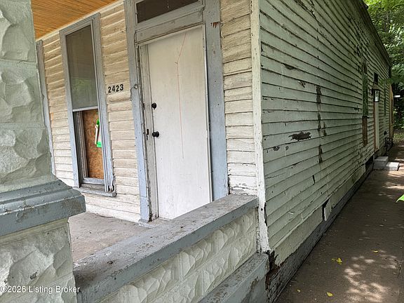 5th image of 2423 Cedar St