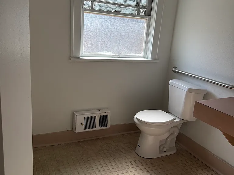 2634 NE Broadway St #101 — Photo 8
