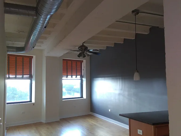1791 W Howard St — Photo 3