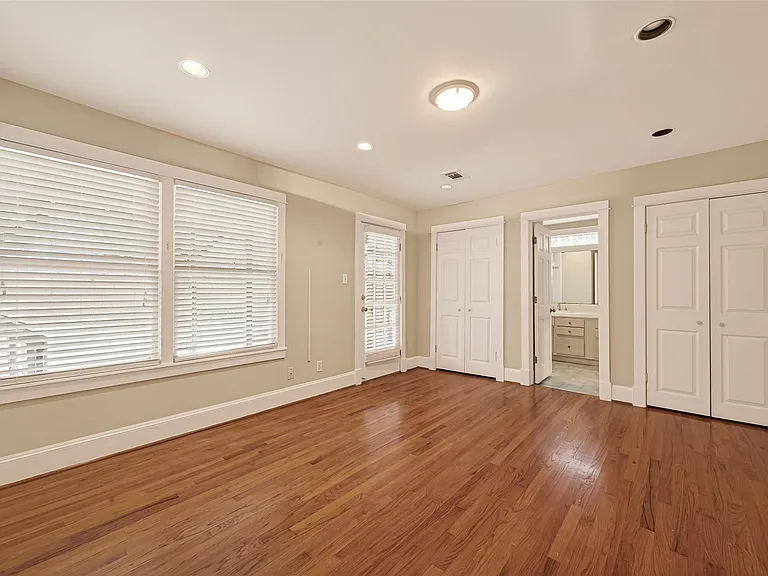 1807 Crocker St #A — Photo 17