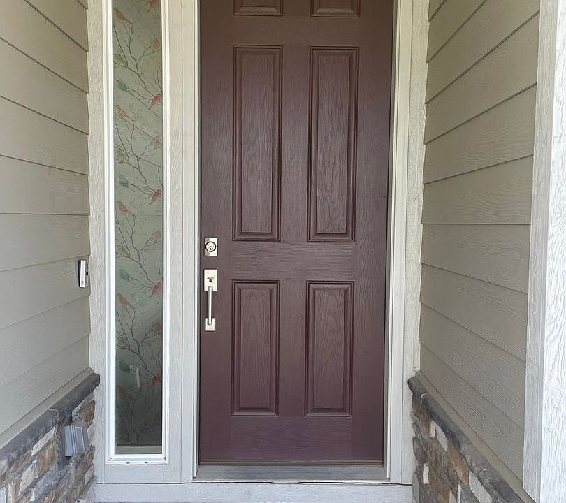 1st image of 656 Netta Dr