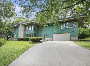5701 Cove Cir, Monona, WI 53716
