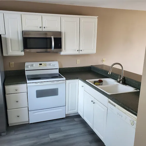 1 bed, 1.0 bath, 680 sqft, $1,200 — Photo 4