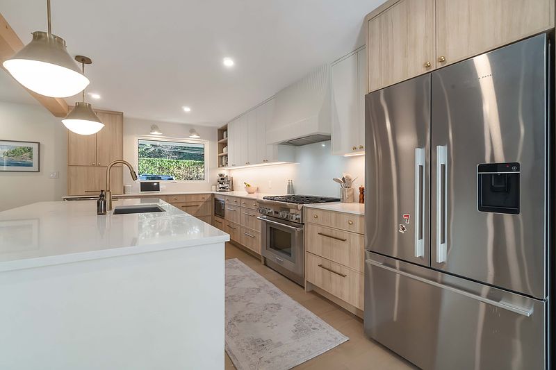 North Vancouver Apartment for rent - 3 Bedrooms — photo 7