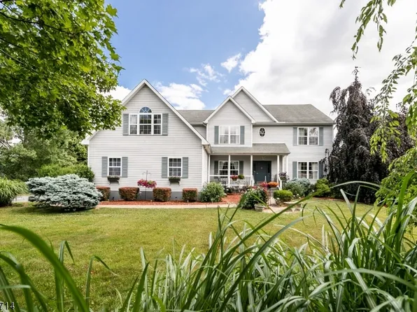 12 Southdown Dr, Andover Twp., NJ 07848