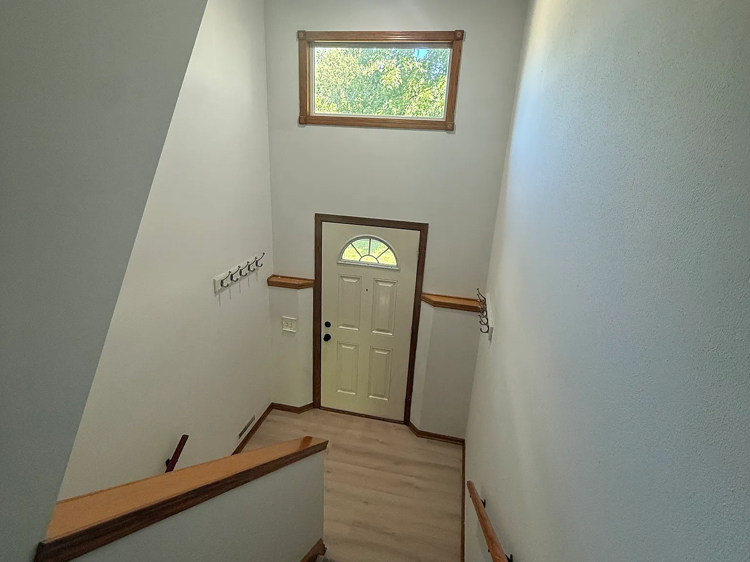 3 bed, 1.5 bath, 1100 sqft, $1,950 — Photo 4