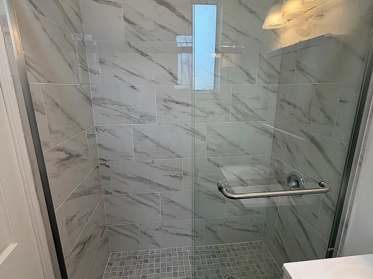 462 W 29th St #2R — Photo 5