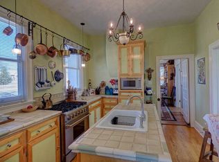 927 3rd St, Las Vegas, NM 87701