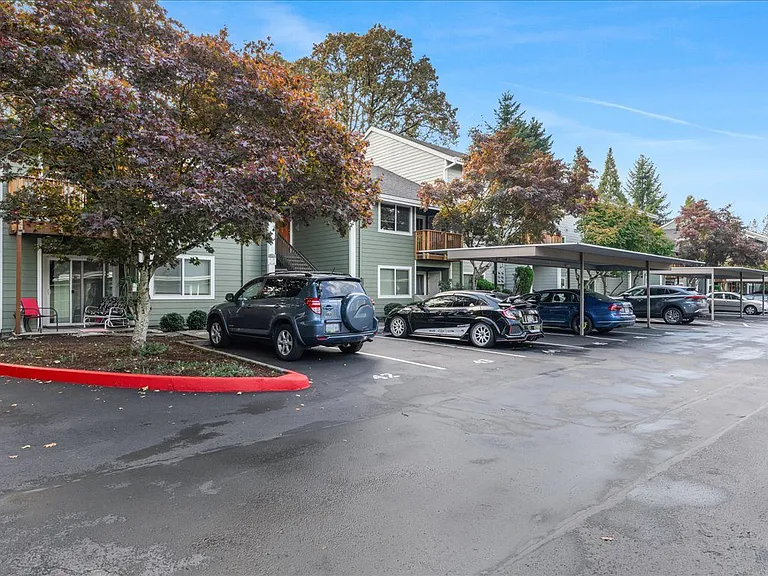 Cascade Woods Apartments — Photo 65