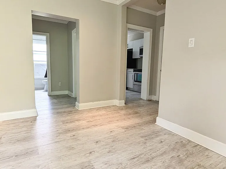 136 Weber St E #8 — Photo 13