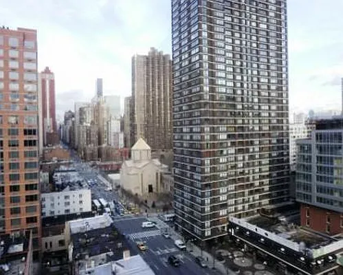 Sold by Olshan Realty | media 25