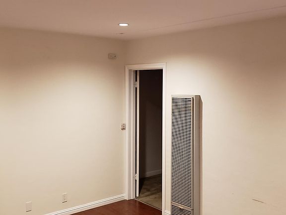 5th image of 5524 Linden Ave #A